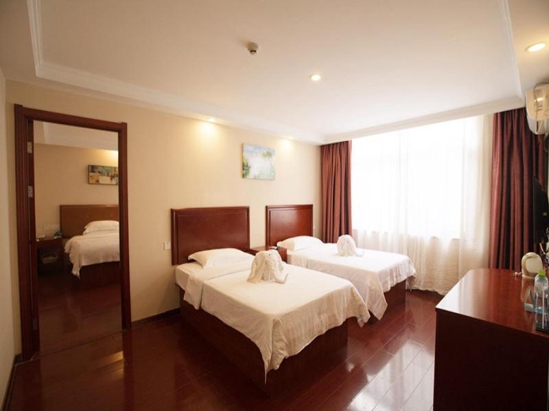 Greentree Inn Hainan Haikou East Train Station East Fengxiang Road Business Hotel Buitenkant foto