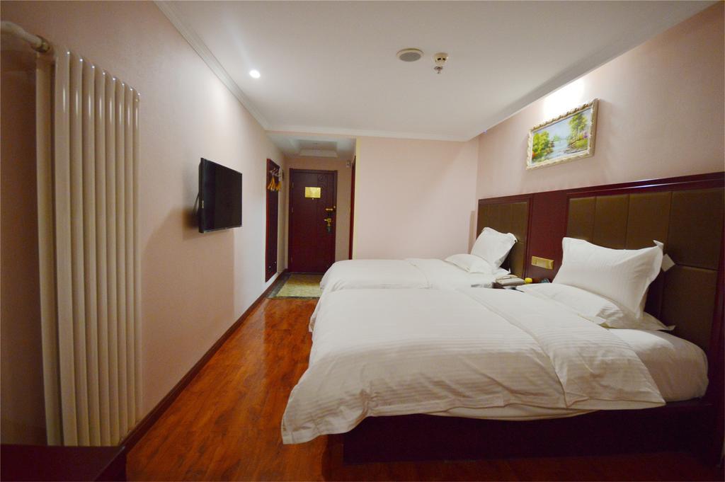 Greentree Inn Hainan Haikou East Train Station East Fengxiang Road Business Hotel Buitenkant foto