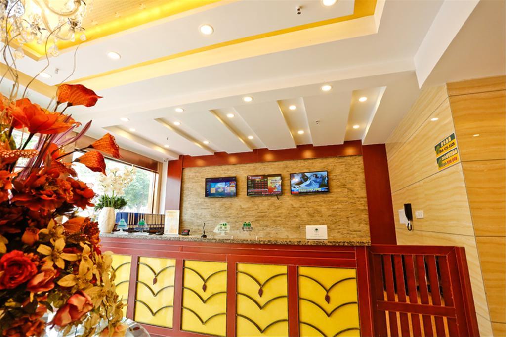 Greentree Inn Hainan Haikou East Train Station East Fengxiang Road Business Hotel Buitenkant foto